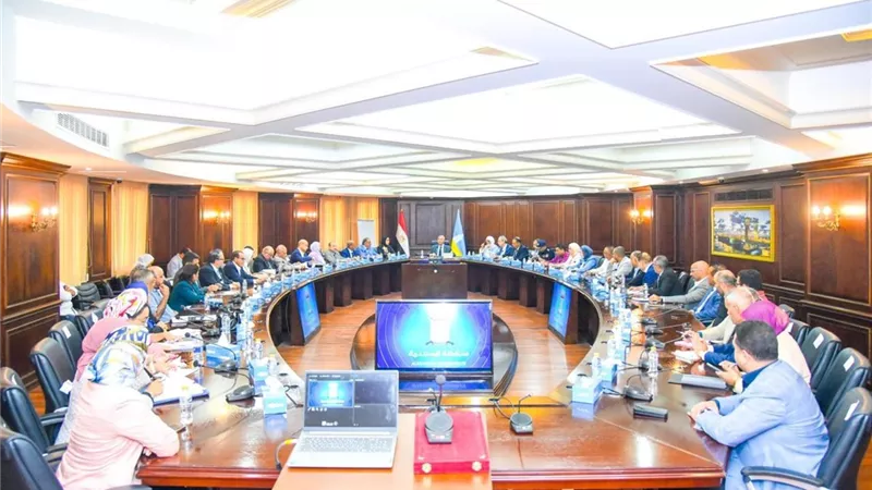 الإسكندرية تكثف جهودها لدعم الصناعة وتذليل العقبات أمام المستثمرين