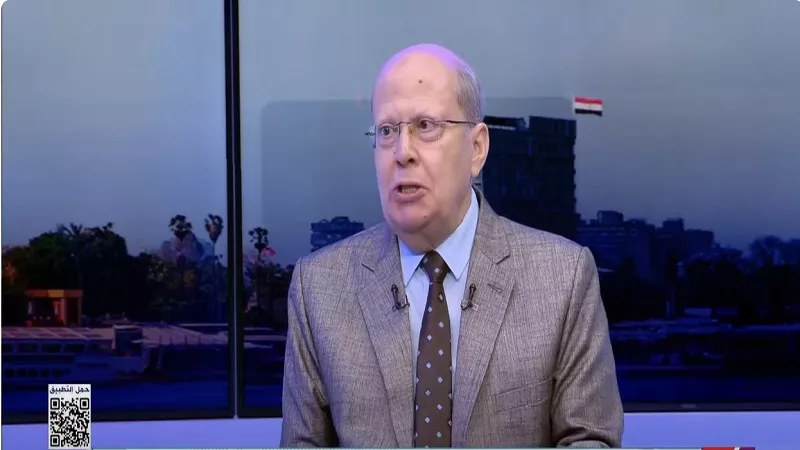 عبد الحليم قنديل: تهجير الفلسطينيين في غزة يتعدى الاستفزاز ويحمل تهديدًا لمصر