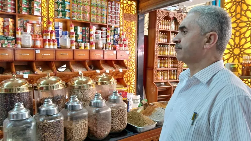ضبط كميات كبيرة من الجبن واللحوم مجهولة المصدر وأسعار غير معلنة بالجمرك