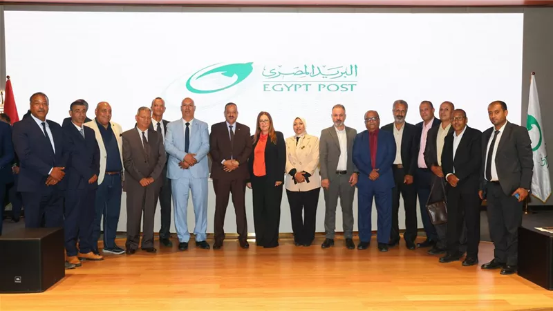 رئيسة البريد تعلن تحديث مشروع الرعاية الصحية ليشمل أسر العاملين لأول مرة