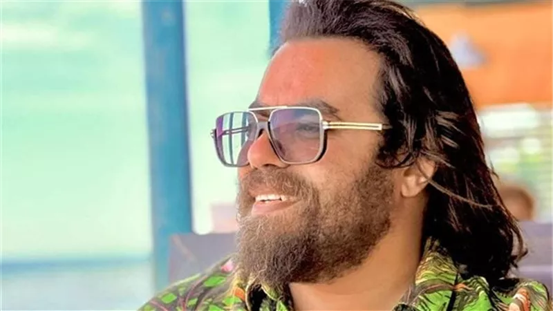 «من الجيتار لـ الدرامية».. علي رؤوف يكشف أسرار مشواره الفني بـ