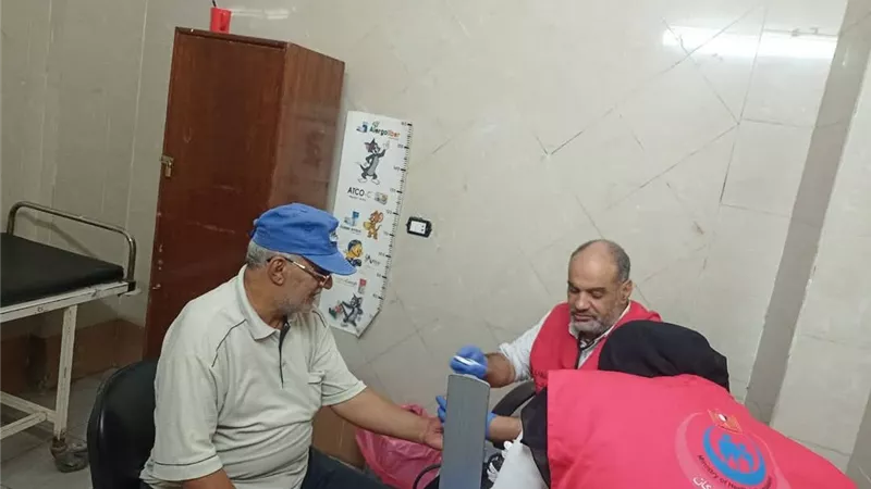 جهود صحية مكثفة بالسويس في إطار مبادرة 