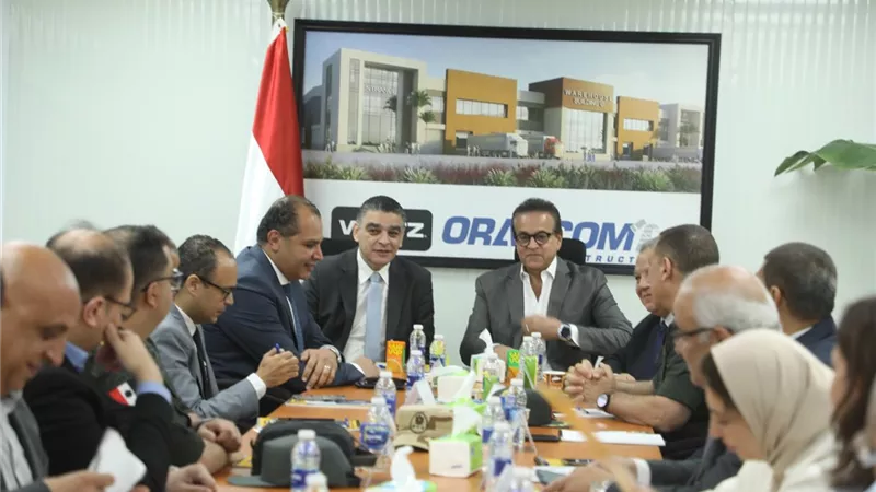 وزير الصحة يتفقد مشروع إنشاء المخازن الاستراتيجية للمنتجات والأجهزة الطبية