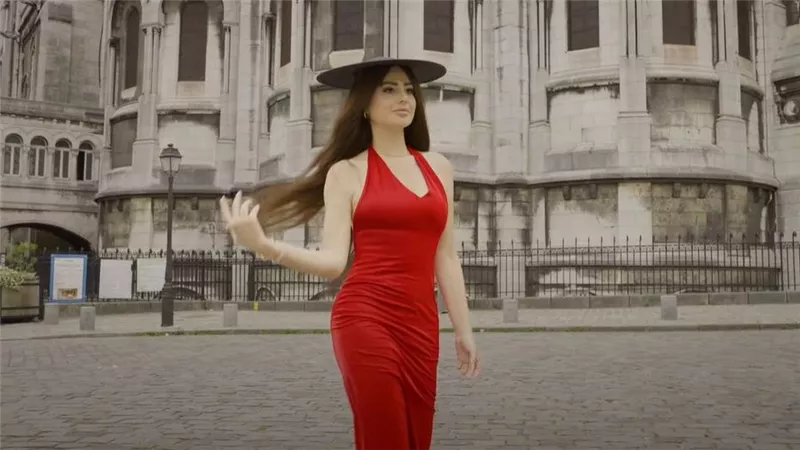 المنتجة شهد رمزي تتألق في أولى تجاربها الغنائية بـ 