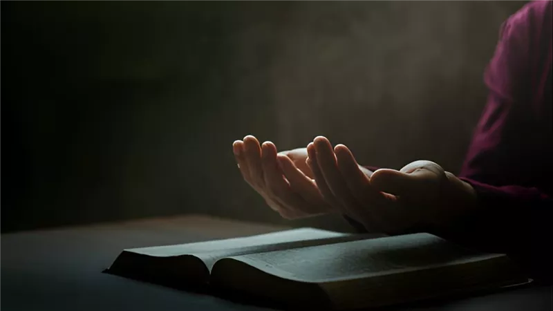 دعاء نبوي عظيم يساعد على الطاعة والبعد عن المعصية.. اغتنمه الآن