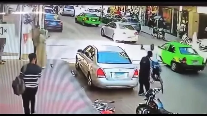 اعتداء شخص على آخر من ذوي الهمم بالمنوفية والأمن يضبط المتهم