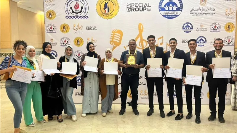جامعة سوهاج تبدع في مهرجان 