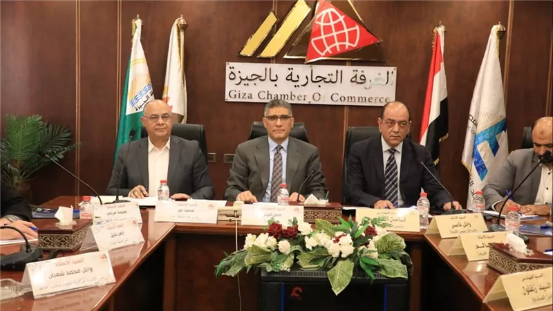محافظ الجيزة: التجهيزات جارية لإقامة ثلاث معارض 