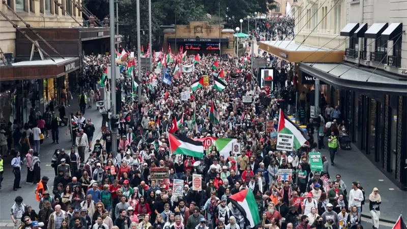أستراليا تنتفض لأجل غزة: احتجاجات حاشدة لدعم الفلسطينيين