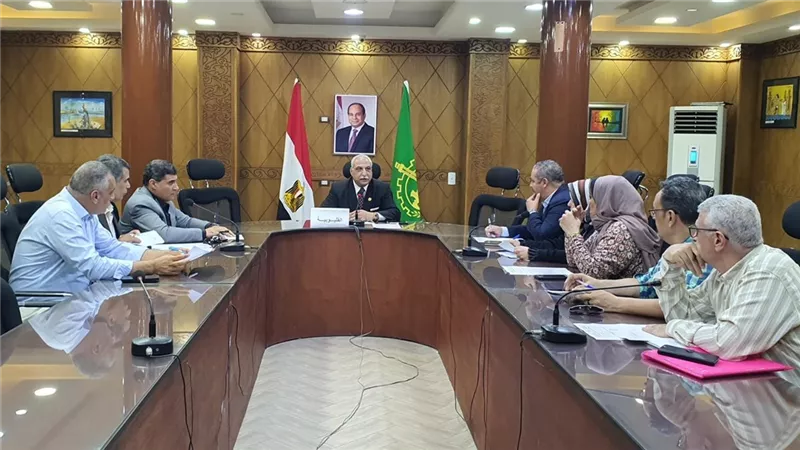 إجراءات رادعة ضد الدروس الخصوصية.. نقل 7 معلمين من مدرسة أجهور بالقليوبية