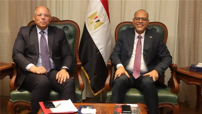 وزير العمل يؤكد استعداد مصر لتوفير عمالة مؤهلة لسوق العمل الكويتي