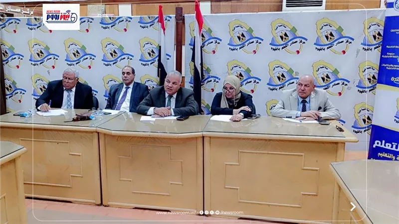 الفيوم تبدأ إجراء مقابلات اختيار مديري الإدارات التعليمية ضمن خطة التطوير