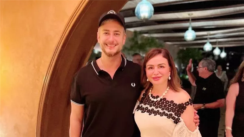 إلهام شاهين ترحب بسعد لمجرد بعد حفله الناجح في الساحل الشمالي