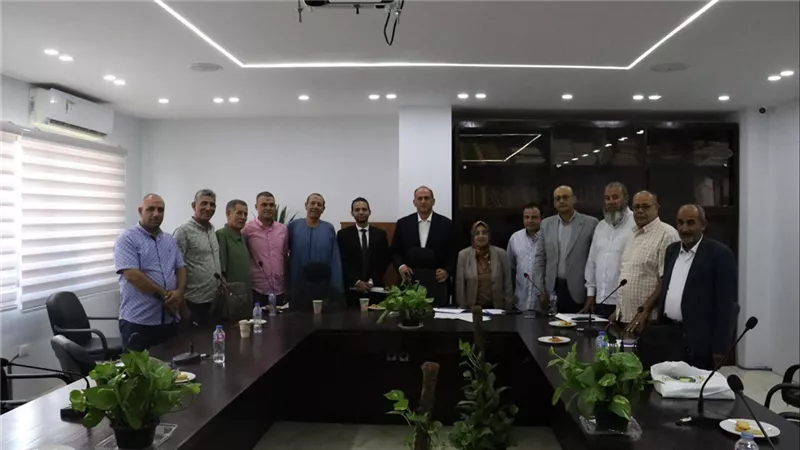 الزراعة: الزراعات التعاقدية يناقش التعاقدات الجديدة مع المزراعين