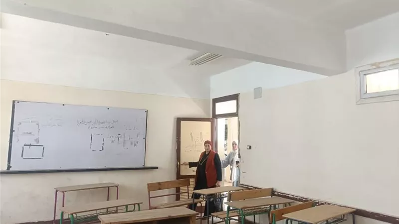 وكيل تعليم السويس تتفقد المدارس الفنية وتؤكد الجاهزية الكاملة للعام الجديد