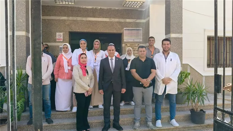 وكيل صحة بني سويف يتفقد وحدة الإسكان الاجتماعي الصحية بمنطقة الـ 77 فدان