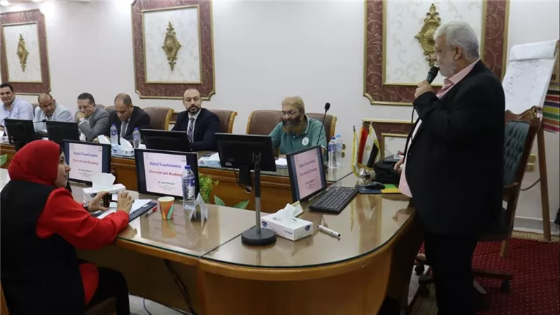 «إعداد القادة» يواصل تدريب المرشحين لتولي المناصب القيادية بالمراكز البحثية