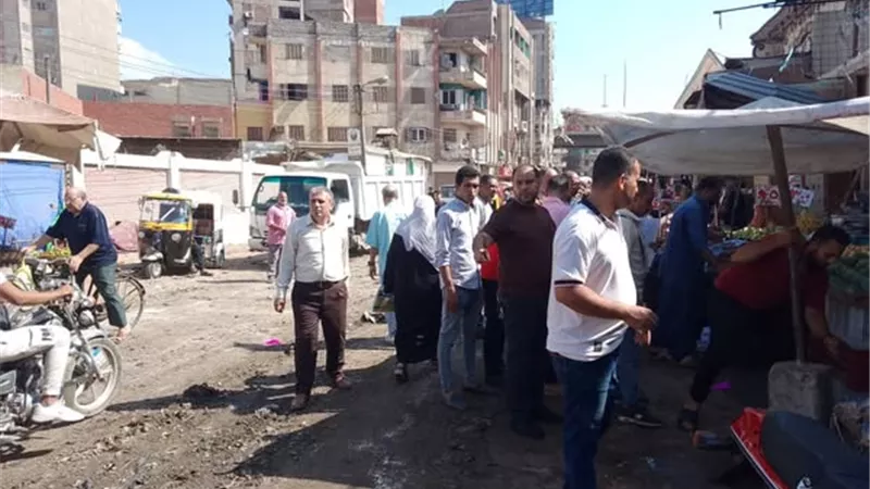 وداعًا للفوضى.. الزقازيق تزيل الإشغالات وتعيد النظام إلى الشوارع