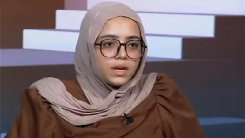 قصة الطالبة عائشة وأصدقاء السُمّ.. كيف نكشف الصديق الحقيقي قبل فوات الأوان؟