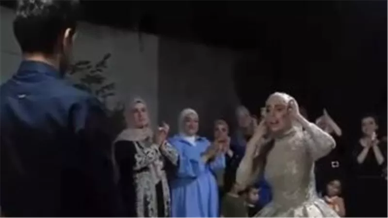 اللغة التي لا تحتاج كلمات.. فاطمة ديب ترسل رسالة حب صامتة لزوجها الأصم