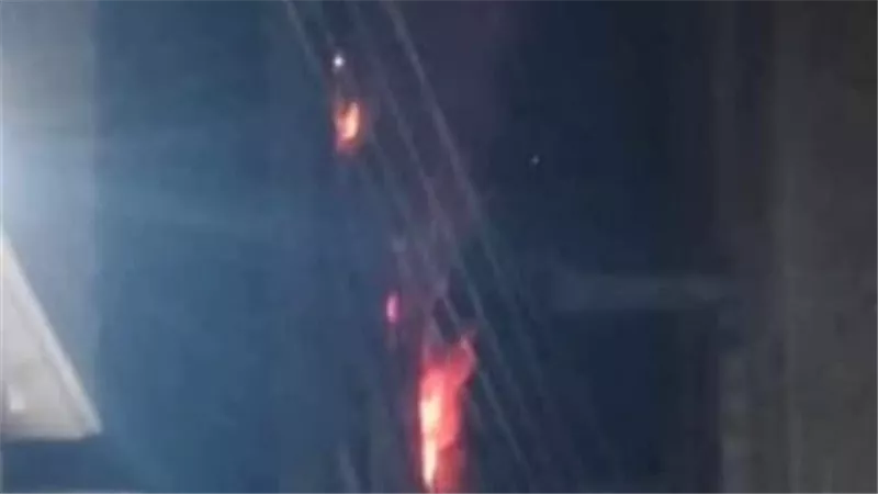 حريق يلتهم مخزن مراتب فايبر بالمحلة.. وتحقيقات عاجلة لكشف ملابسات الواقعة