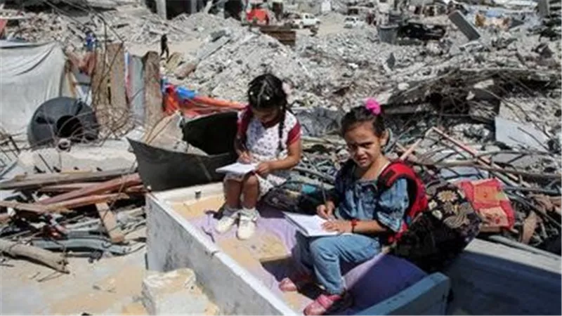مسؤول فلسطيني: طلاب غزة يدخلون عامهم الدراسي الثالث بلا مدارس