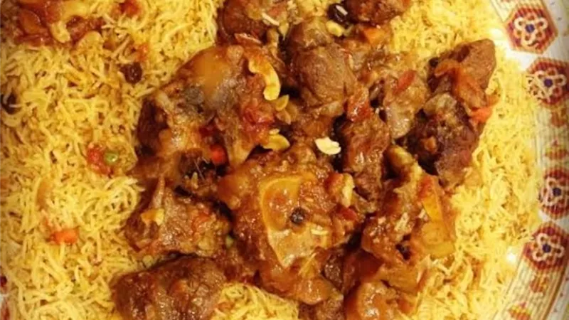 طريقة وتاريخ الكبسة السعودية.. من جذور قديمة إلى رمز وطني