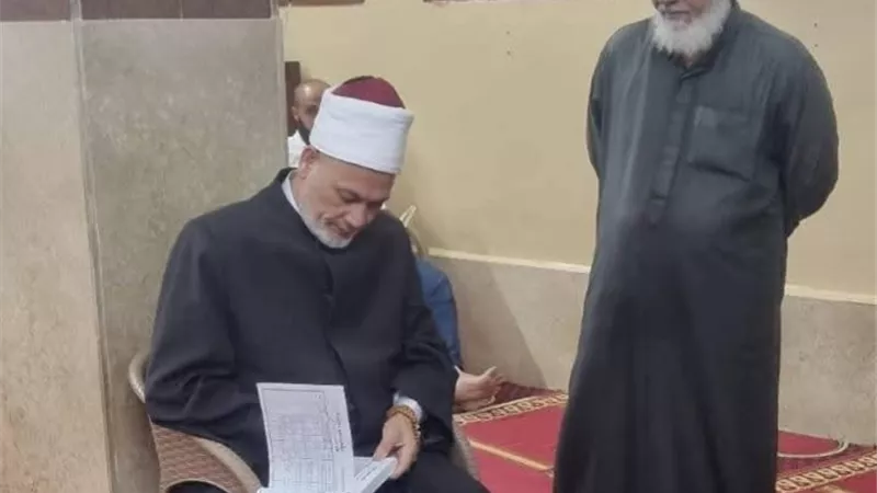 حملة تفتيش مفاجئة على مساجد بني سويف لضبط الخطبة والنظافة والالتزام بالضوابط