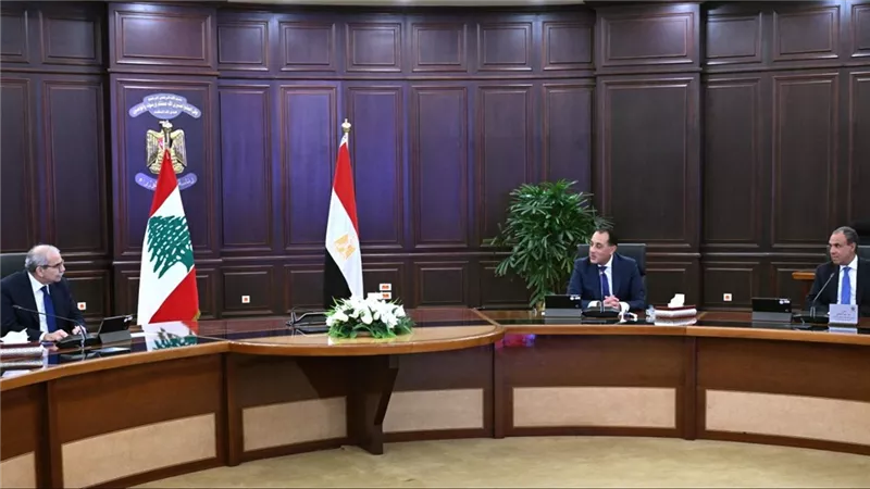 نواف سلام يشيد بالدور المصري الداعم للبنان والوساطة لوقف إطلاق النار في غزة 