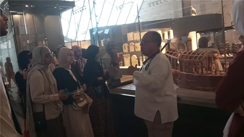 وزارة السياحة والآثار تنظم رحلة لأوائل الثانوية العامة للعام الدراسي 