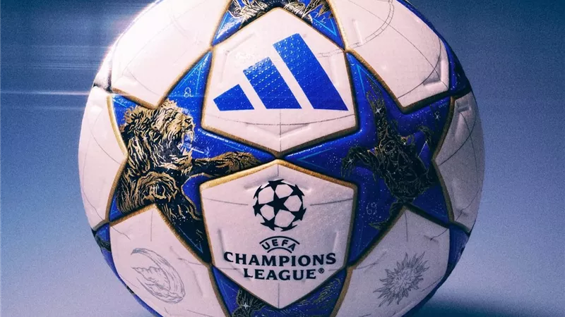 مصنوعة من الذرة والقصب.. التصميم الجديد لكرة دوري أبطال أوروبا 2026/2025 (صور)