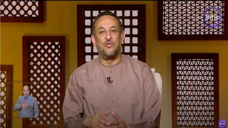 رمضان عبد المعز يوضح المكان المقصود في قوله تعالى «مجمع البحرين»