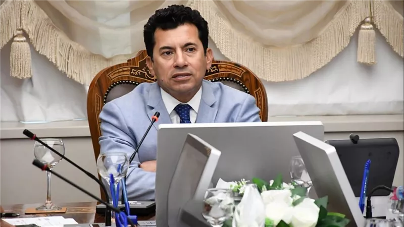 أشرف صبحي: قانون الرياضة الجديد سيجذب جميع الأندية لإنشاء شركة للكرة