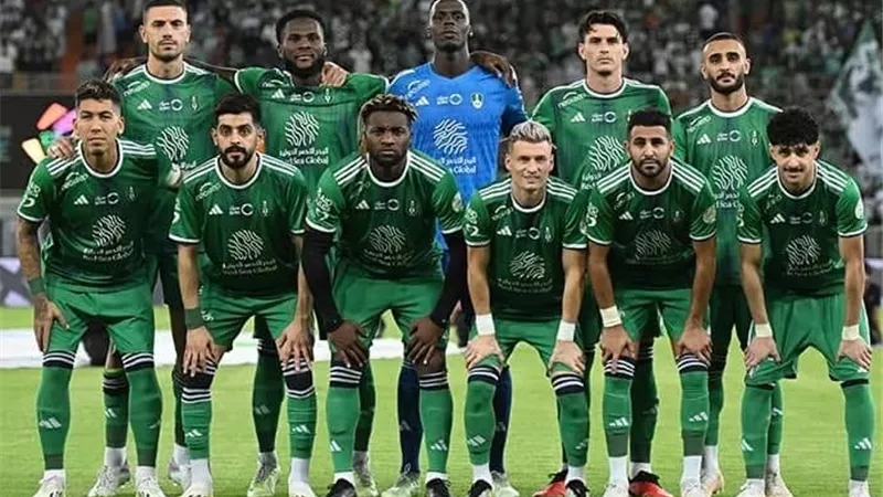 دوري روشن|الأهلي يبحث عن تأكيد جدارته في مواجهة نيوم .. تشكيل الفريقين