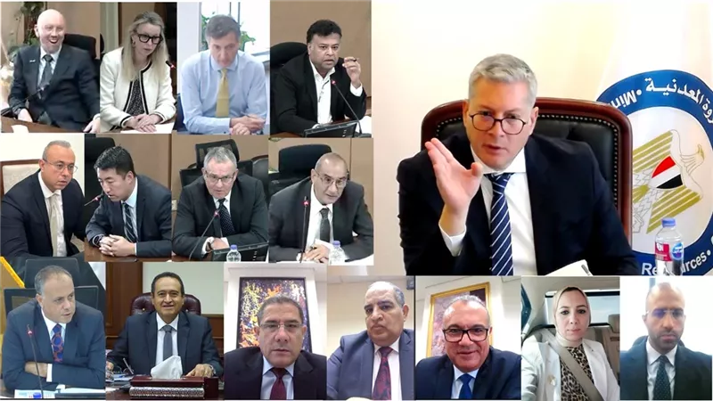 بدوى: تكثيف عمليات الاستكشاف في الصحراء الغربية وبدر الدين تحقق 53 ألف برميل 