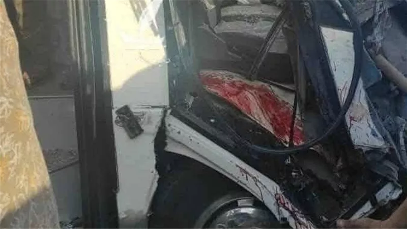 النيابة تباشر التحقيقات في واقعة إصابة 12 عاملًا إثر حادث انقلاب سيارة