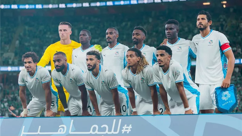 القادسية ونيوم بين طموح البقاء وصعوبة منافسة رباعي القمة السعودي 