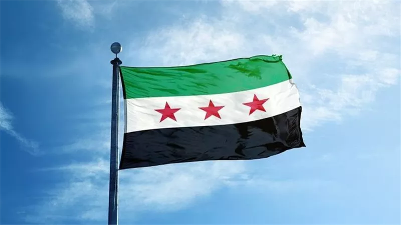 الخارجية السورية تنفي تقارير عن إنشاء قاعدة عسكرية أمريكية في دمشق 