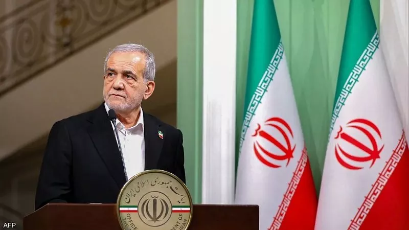 الرئيس الإيراني: أمريكا وإسرائيل تسعيان لإسقاط نظامنا وتقسيم البلاد