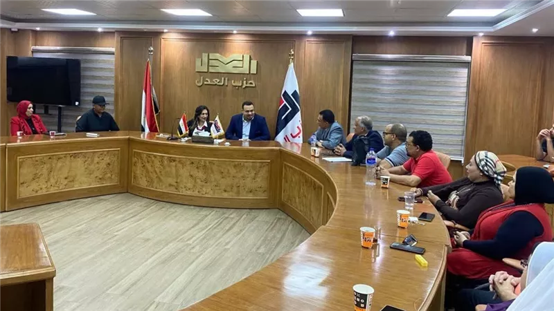 حزب العدل يعقد دورة تدريبية وتثقيفية لأعضاء أمانة القاهرة الجدد