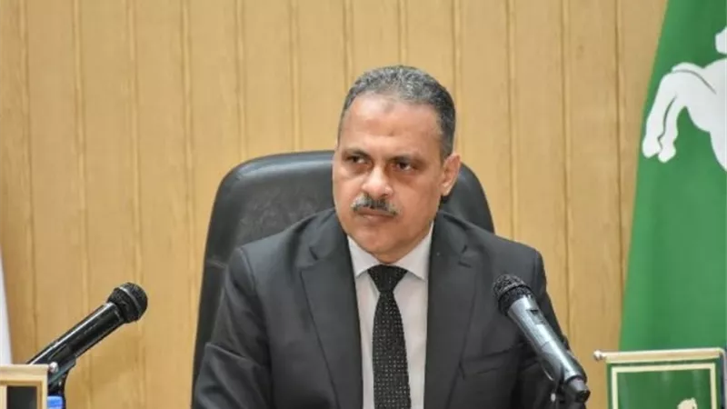محافظ الشرقية ينعي وفاة سكرتير الوحدة المحلية في أبو كبير
