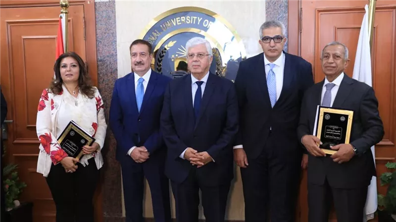 وزير التعليم العالي: بدء الدراسة في 12 جامعة أهلية جديدة بالعام الدراسي الجديد