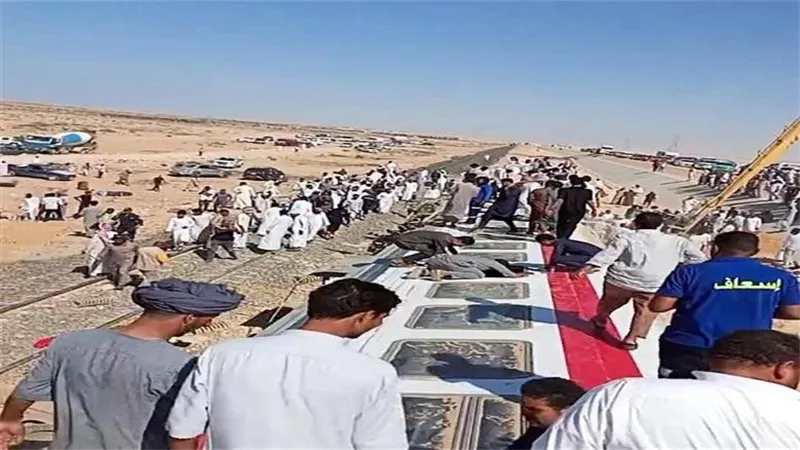 بعد تلقي العلاج.. خروج 87 مصابًا بحادث قطار مطروح من المستشفيات