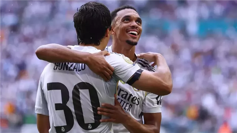 عودة أرنولد.. التشكيل الرسمي لريال مدريد في مواجهة مايوركا