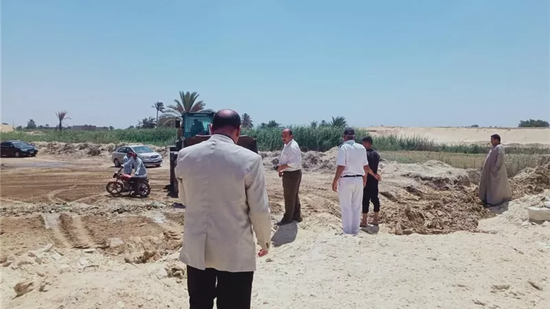 استجابة عاجلة لوقف تسرب مياه لحق بجزء محدود بمنطقة مقابر ميدوم ببني سويف