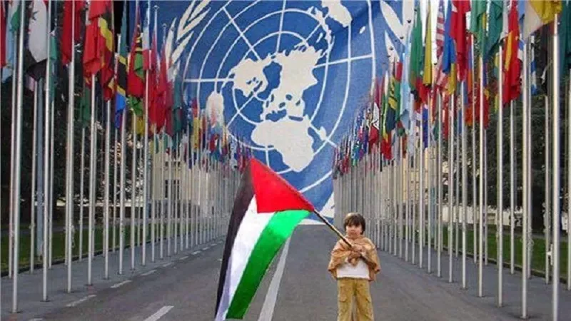 بعد رفض تأشيرة وفد فلسطين.. أشرف سنجر: قرار غريب يفتقد للأعراف الدبلوماسية