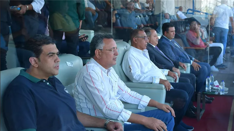 محافظ بورسعيد يشهد مباراة المصري وكهرباء الإسماعيلية باستاد السويس الجديد