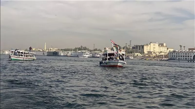 العناية الإلهية أنقذته.. نجاة شاب من حادث غرق في ترعة بالأقصر