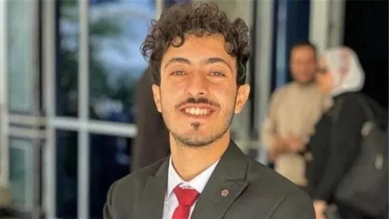مأساة تهز القلوب.. ابن يلحق بوالده بعد نصف ساعة من وفاته في حادث مروع