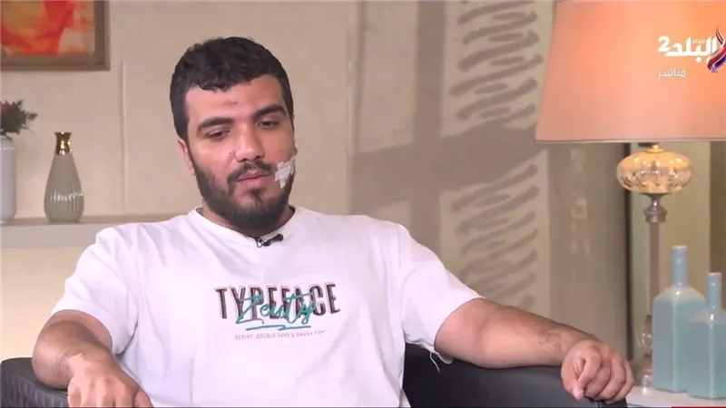 طبيب مستشفى سيد جلال الجامعي يكشف تفاصيل الاعتداء عليه وإصابته بعاهة|فيديو 